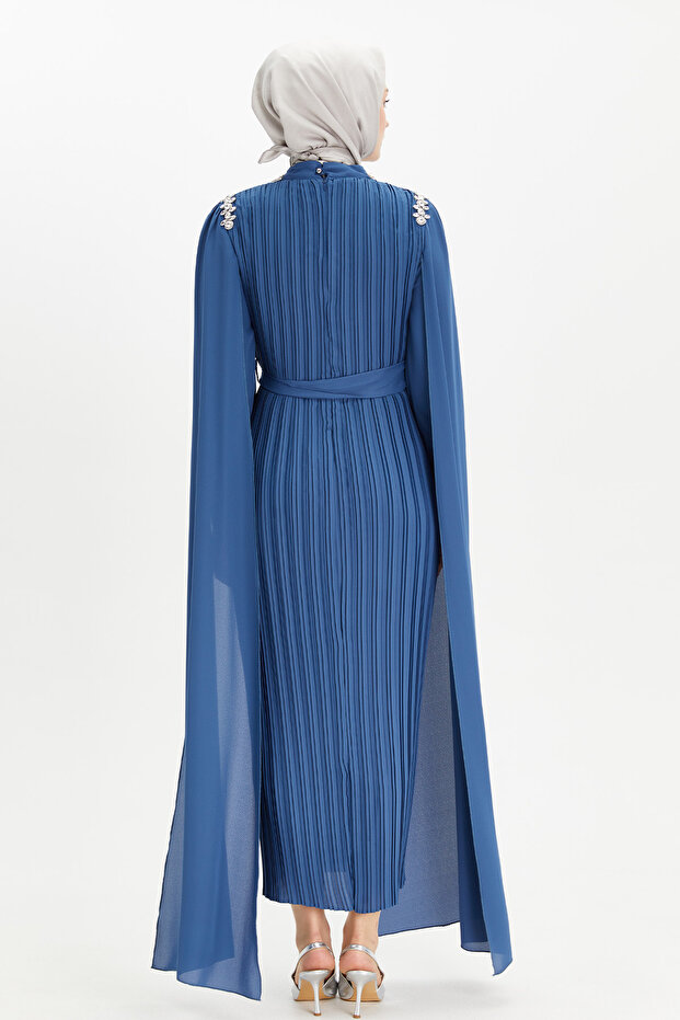 Pelerin Kol Piliseli Elbise - 6