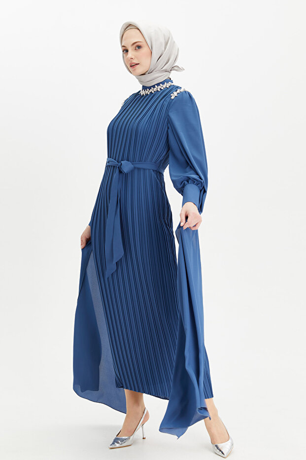 Pelerin Kol Piliseli Elbise - 2