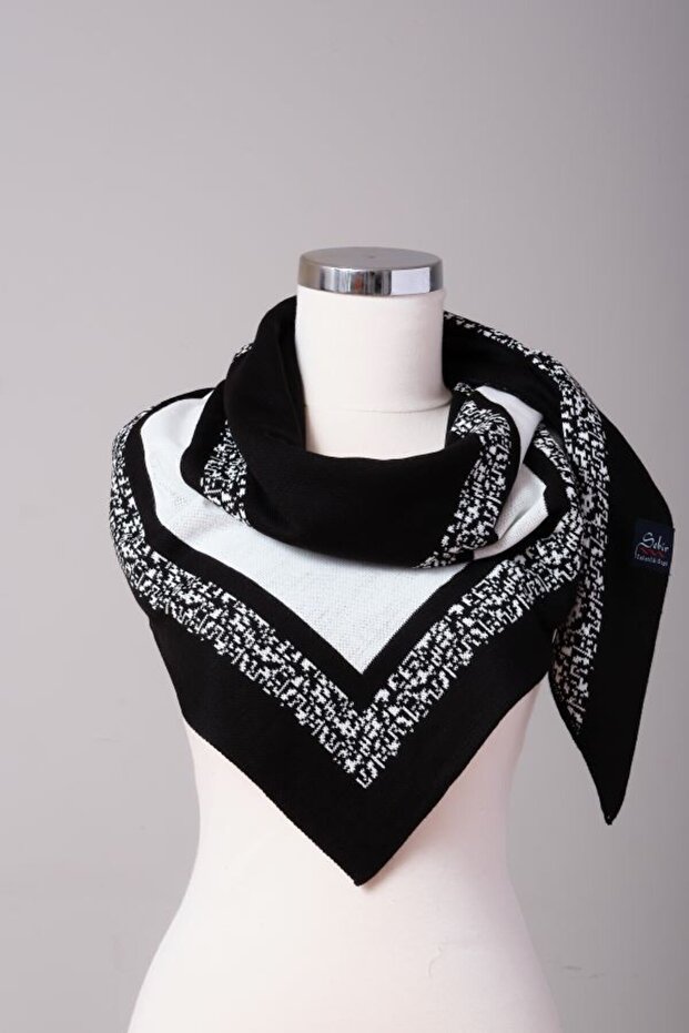 Kırçıllı Üçgen Triko Şal - 4