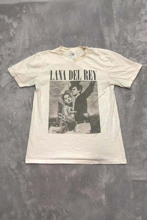 Lana Del Rey - Norman Rockwell! (Unisex) T-Shirt
