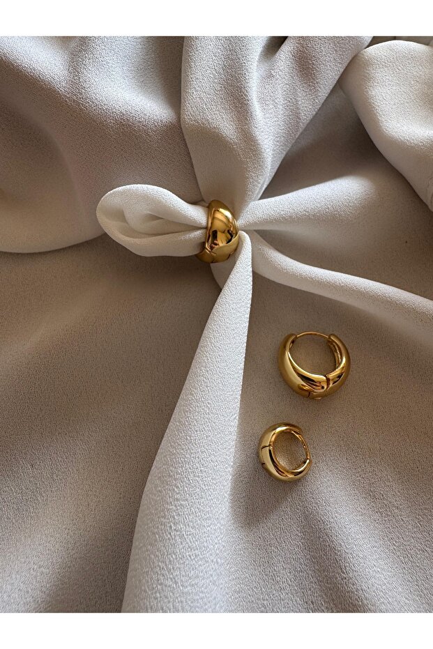 Gold 3-Ring Earrings - 1