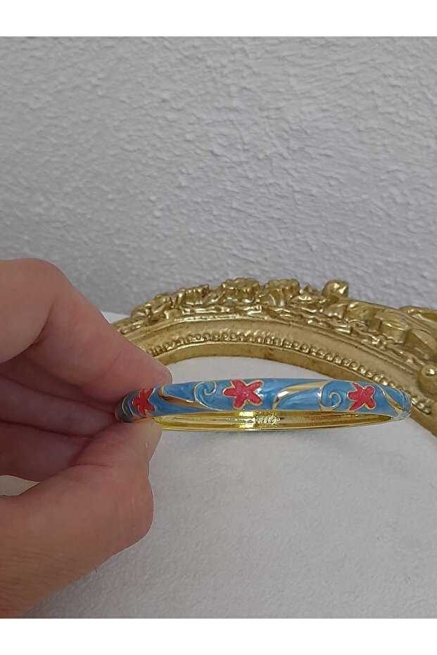 Mineli mavi kelepçe - 3