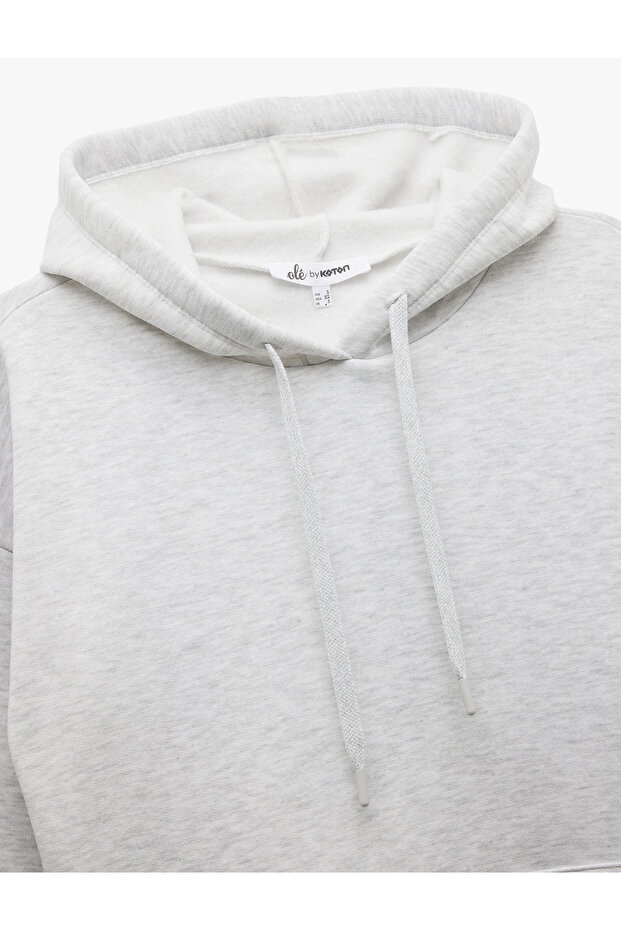 Three Thread Raised Kangaroo Pocket Basic Hooded Sweatshirt - 5