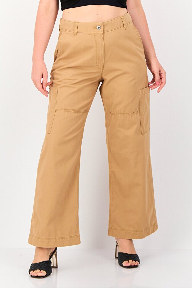 Women Regular Fit Solid Cargo Pants, Brown - 1