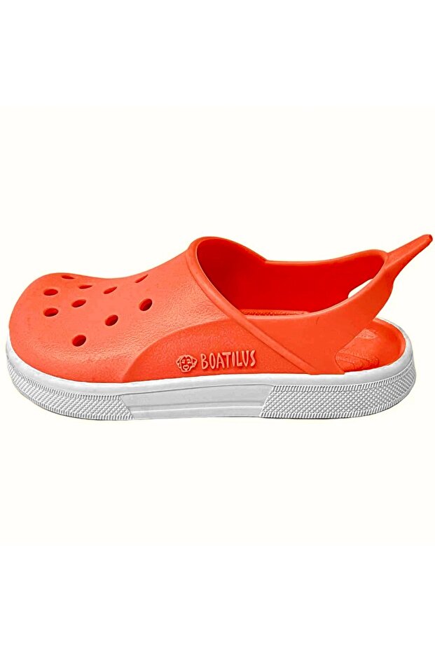 صنادل للأطفال من Cloggy-B