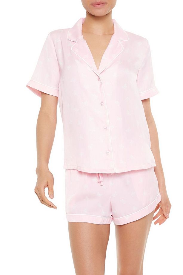 Kelebek Desenli Saten Gömlek ve Şort Pijama Takımı - 4