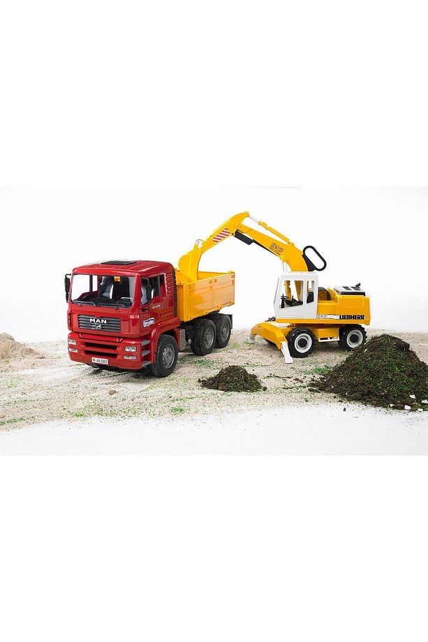 Man Kamyon Ve Liebherr Ekskavatör 02751 - 1