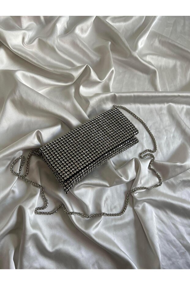 Fiona Evening Dress Model Wedding Engagement Bag