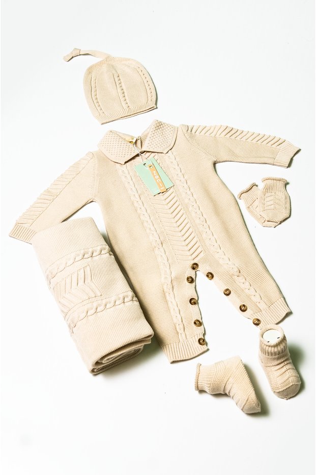 Newborn 5-Piece Knitted Knitwear Jumpsuit Set