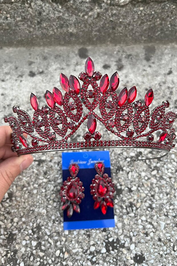 Grace Burgundy Bridal Tiara and Three Shuttle Earrings Set – Wedding Evening Dress Accessory with Stones