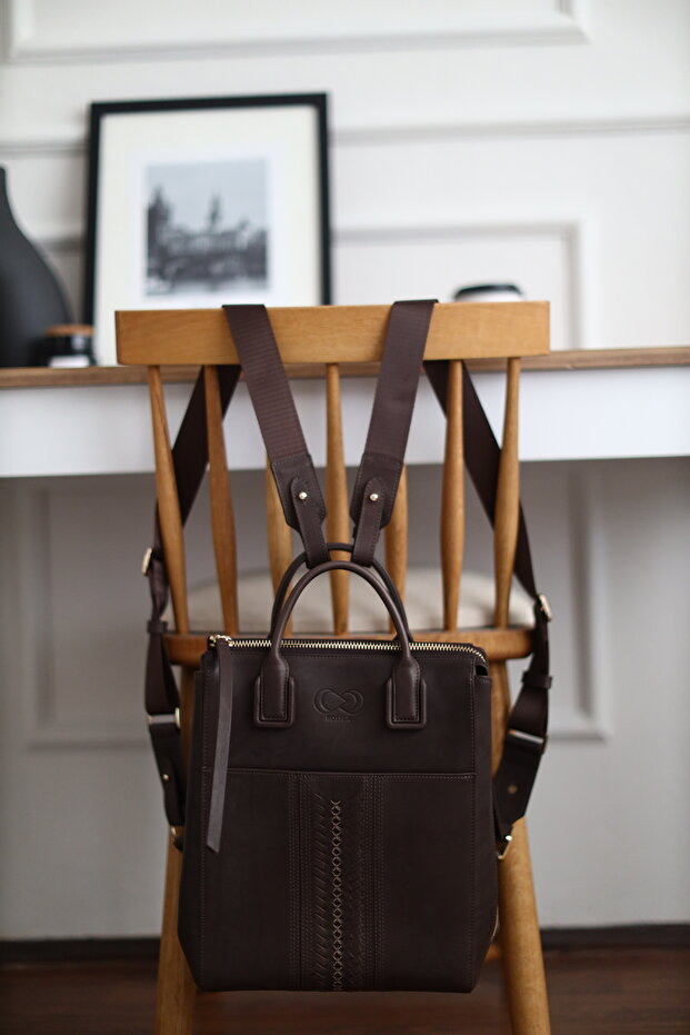 Surface-Chic Backpack Chocolate - 4