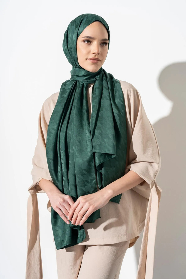 Jacquard Large Pattern Houndstooth Shawl - 2