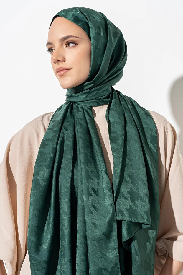 Jacquard Large Pattern Houndstooth Shawl - 3