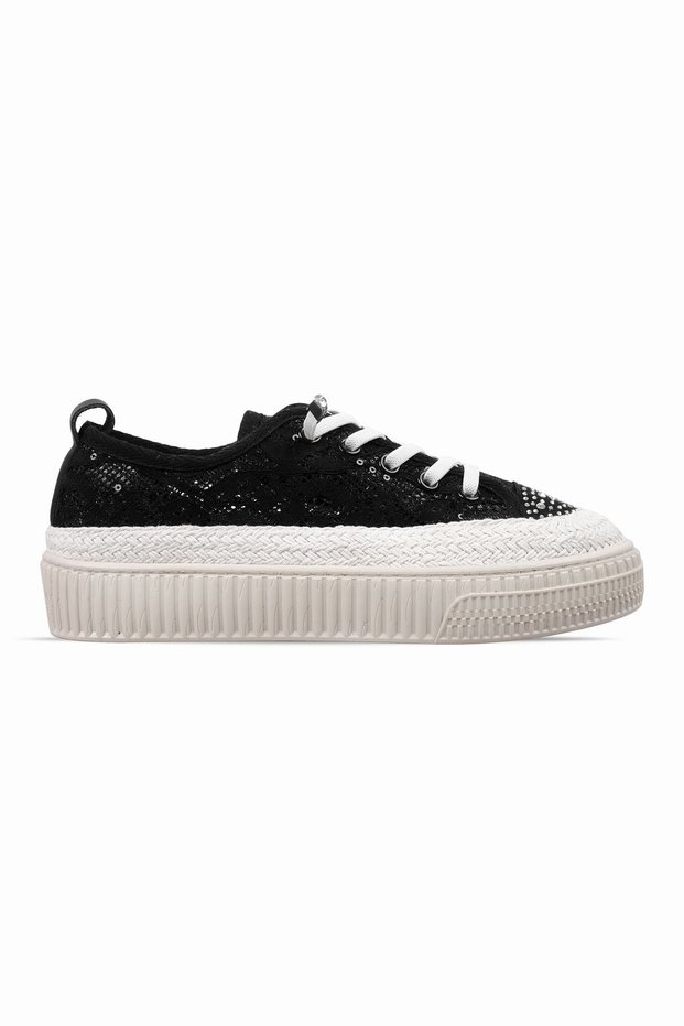 Amaya Women's Stone Lace Detailed Lace-Up Casual Shoes-Black