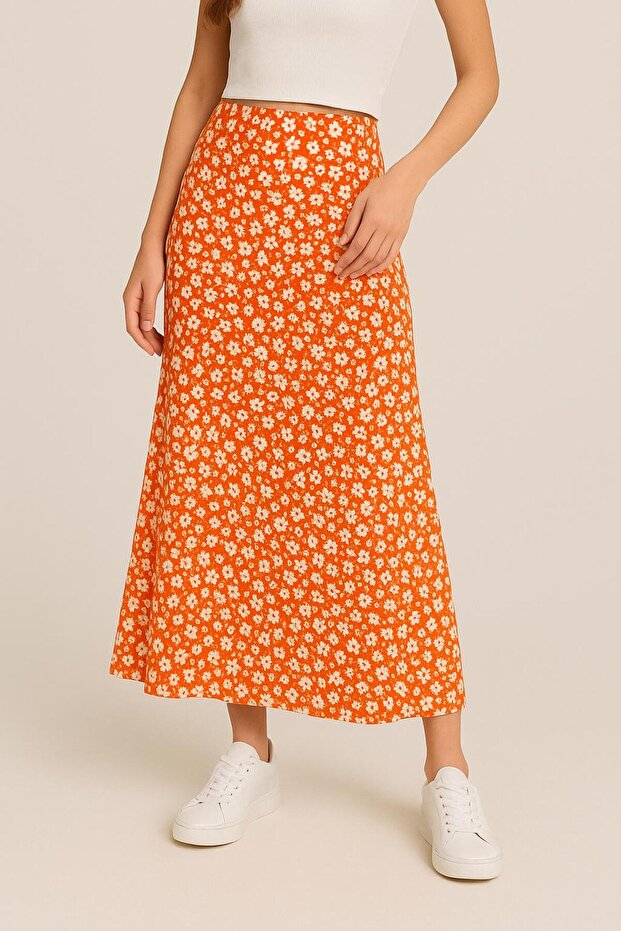 Women's Daisy Patterned Long Skirt with Elastic Waist