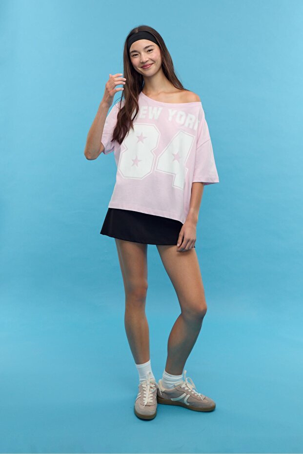 Baskılı geniş yaka tişört - 2