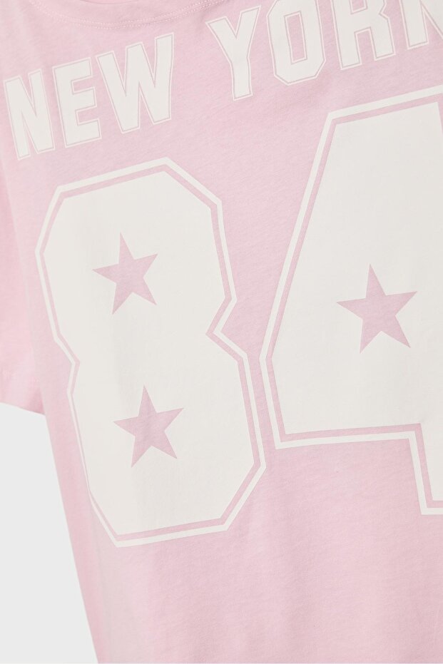 Baskılı geniş yaka tişört - 8