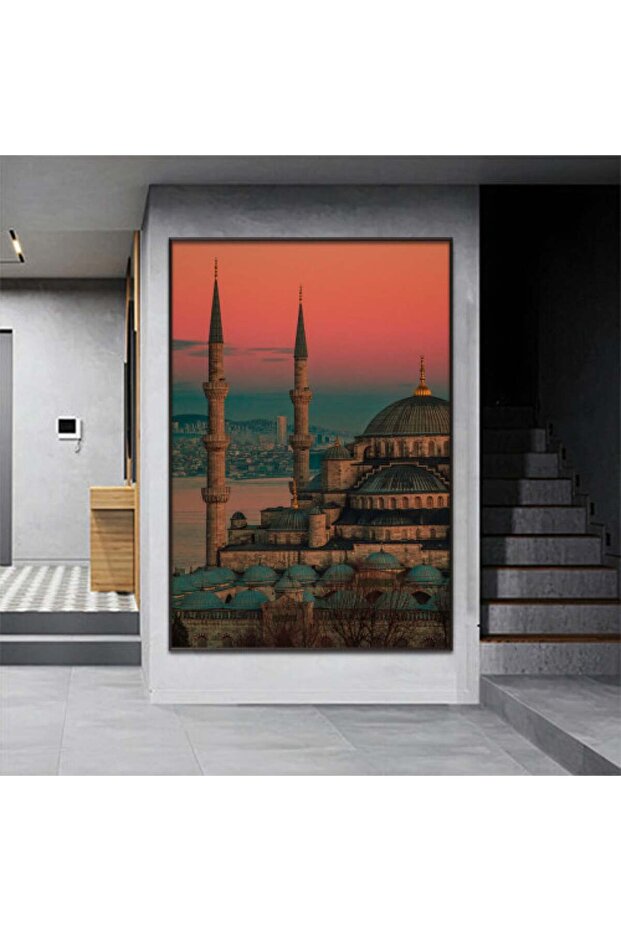 لوحة قماشية بتصميم مودرن مع برواز فضي مجوف