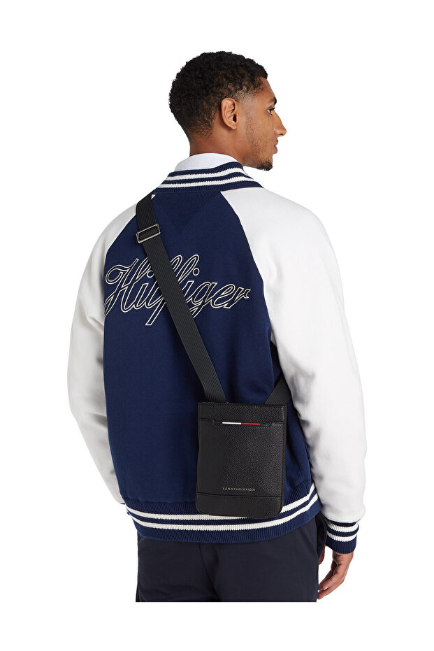 TH CENTRAL MINI CROSSOVER - 14