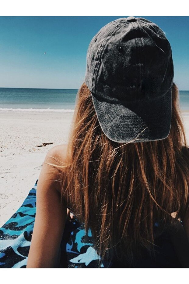 قبعة أساسية كلاسيكية مغسولة للجنسين أنثراسايت - 4