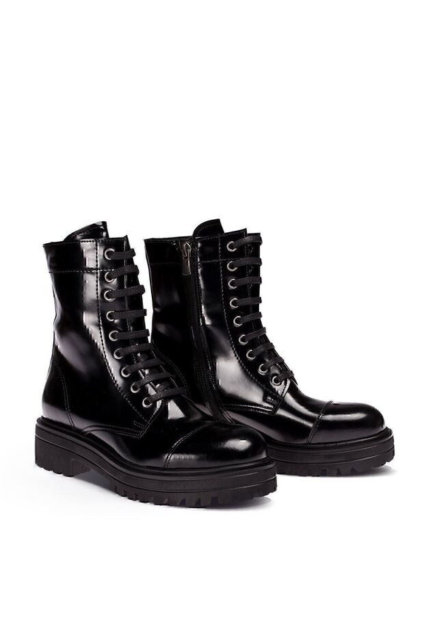 Siyah Kadın Postal Bot - 4