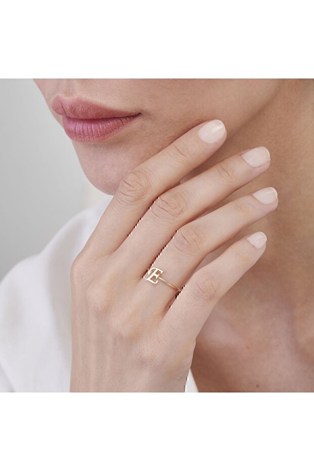 Altın E Harfi Yüzük - 5