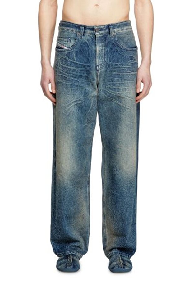 2001 D-MACRO-FSG1 - 1