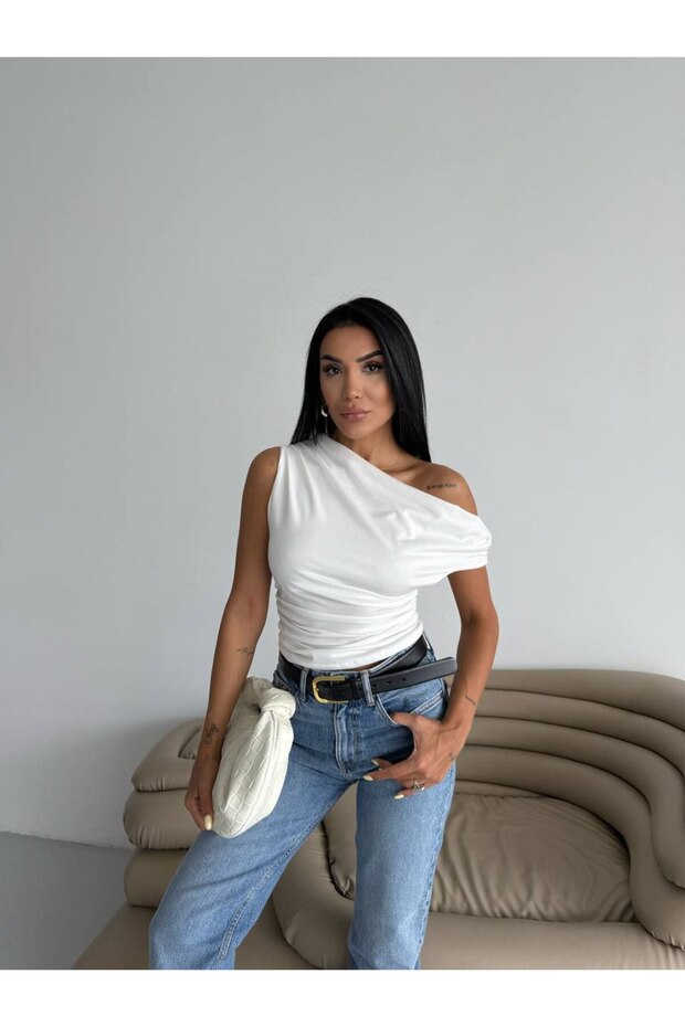 SİMETRİ YAKA MODEL BLUZ - 3