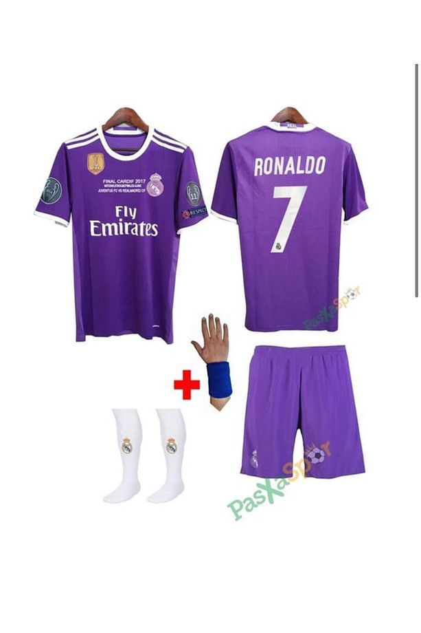 R.e.a.l M.a.d.r.i.d 17/18 Cristiano Ronaldo Mor RENK Çocuk Forması 4'lü Seti - 1