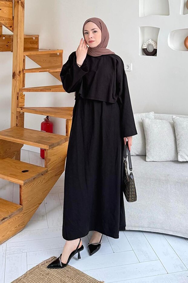 Skirted Hijab Suit Black
