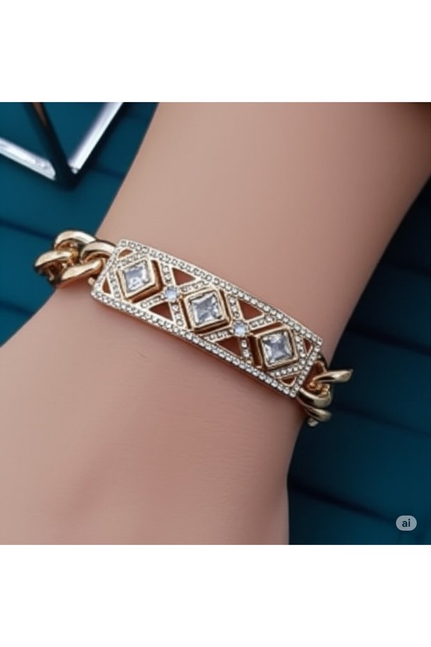 Elegant Stone Detailed Gold Color Bracelet for Valentine's Day and Special Occasions