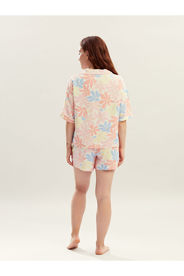 LCW DREAM Mercan Gömlek Yaka Çiçekli Kadın Şortlu Pijama Takımı - 5