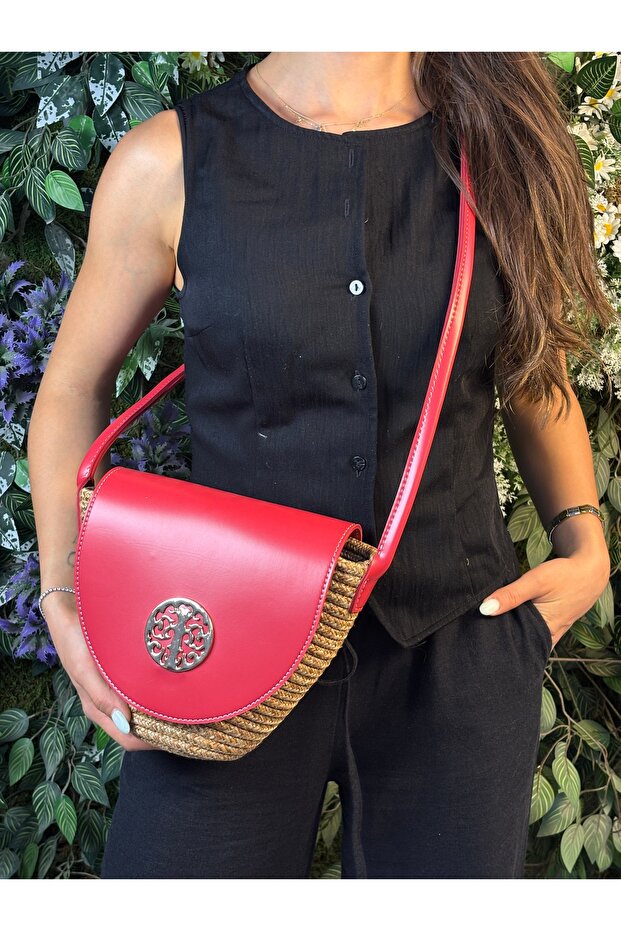 Lara Leather Stylish Design Accessory Detailed Straw, Front Detailed Crossbody Bag, Casual Style