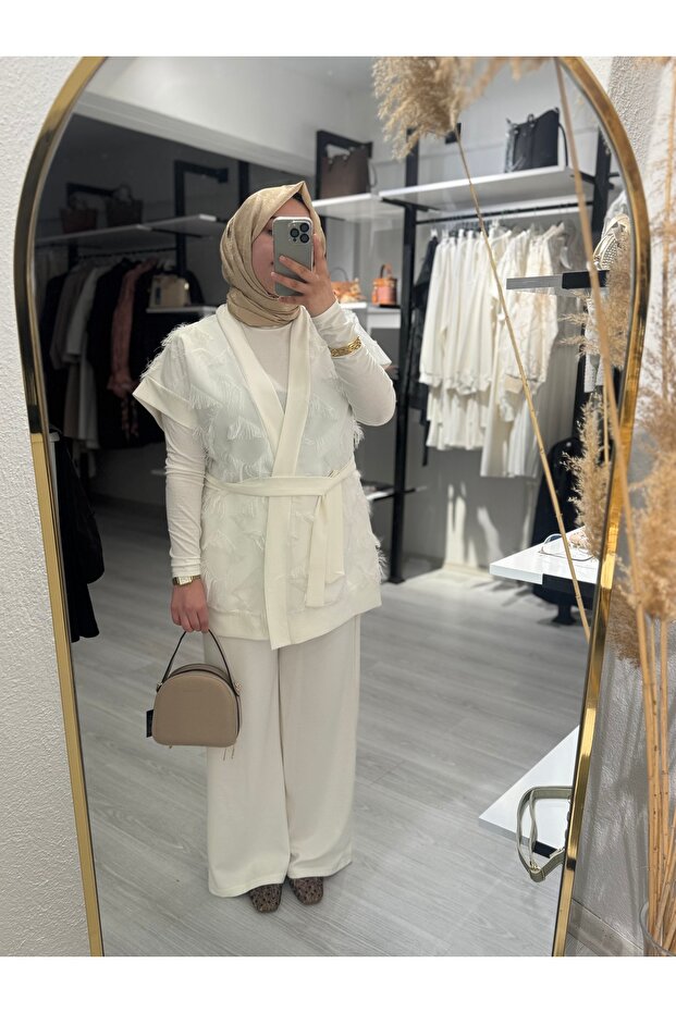 Alt üst üçlü takım - 4