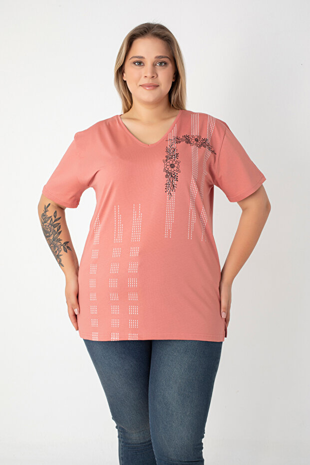 Printed Slit Cotton Women's V-Neck Plus Size T-Shirt