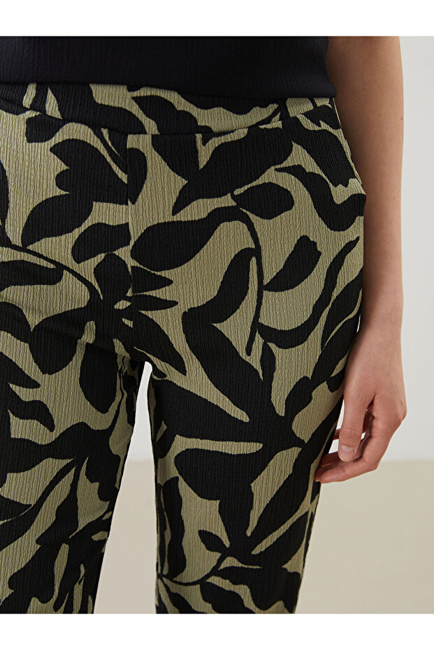 Gemusterte Damenhose mit elastischem Bund - 3