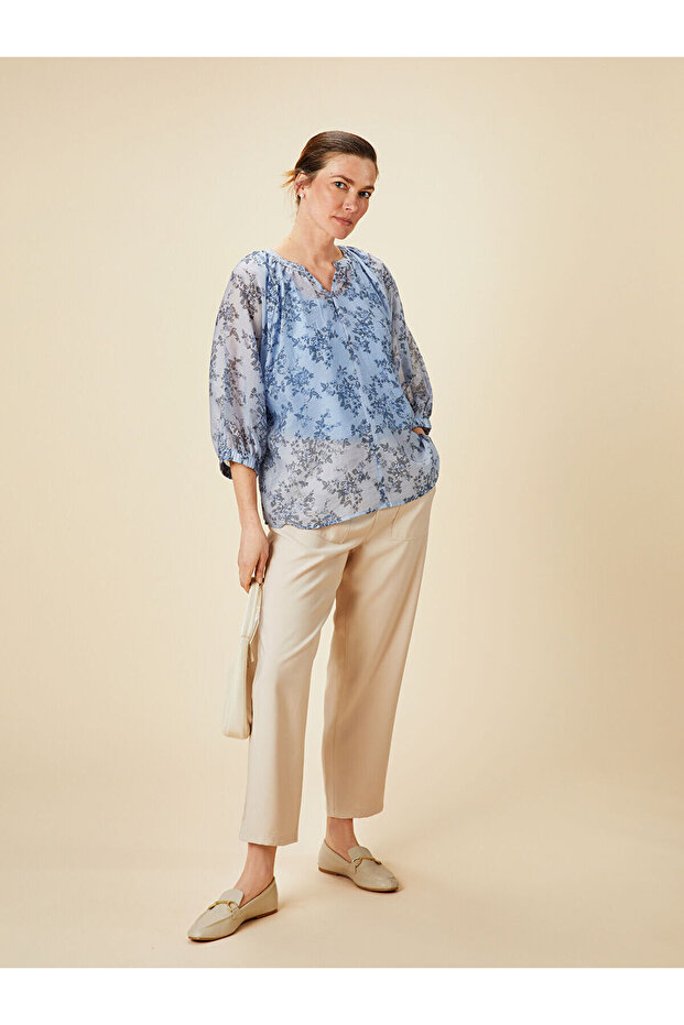 Carrot Cut Women's Trousers with Elastic Waist