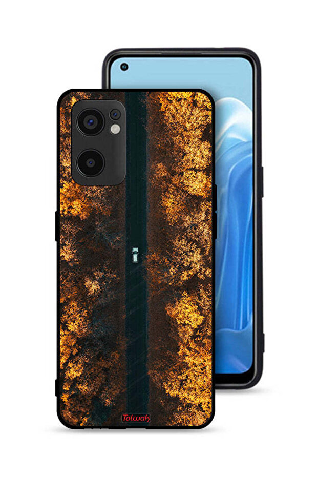 غطاء حماية لهاتف Oppo Reno7 SE 5G بتصميم طريق في أشجار الخريف