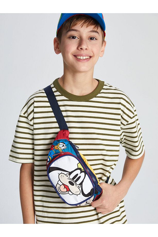 Goofy Baskılı Erkek Çocuk Göğüs Çantası - 1
