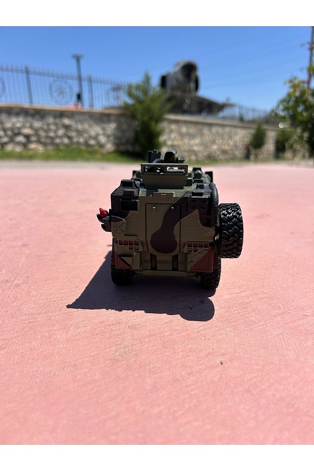 Kirpi askeri araç maket oyuncak - 3