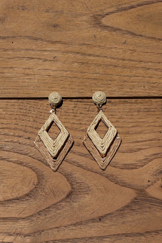Straw Polygon Earrings - 1