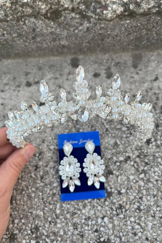 Thalia Crown Three Shuttle Earrings Set Silver – Sparkling Evening Dress Accessory with Stones for Bridal Henna Wedding