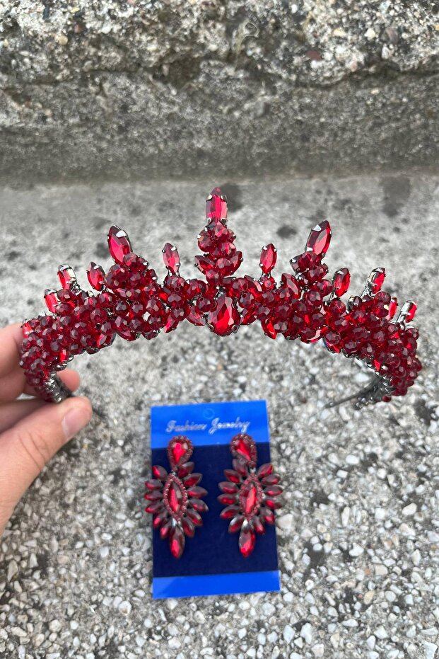 Thalia Crown Thin Shuttle Earring Set Burgundy – Sparkling Evening Dress Accessory with Stones for Bridal Henna Wedding