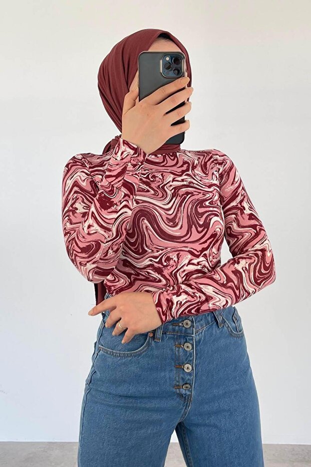 Crew Neck Marbled Patterned Body Cherry - 2