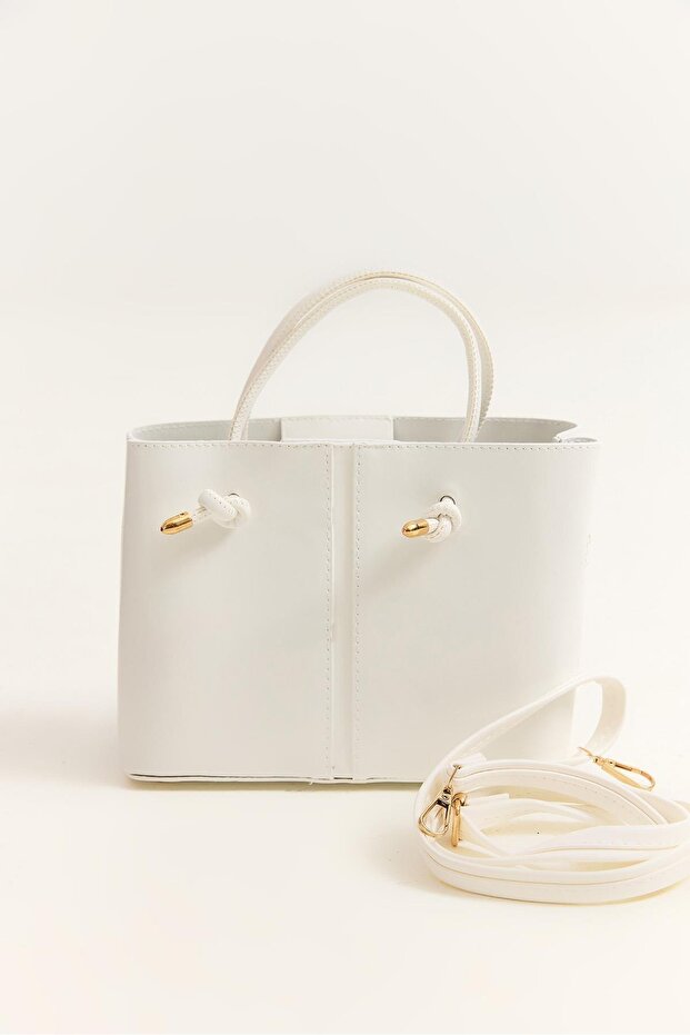 White Hand and Shoulder Bag with Lace Detail