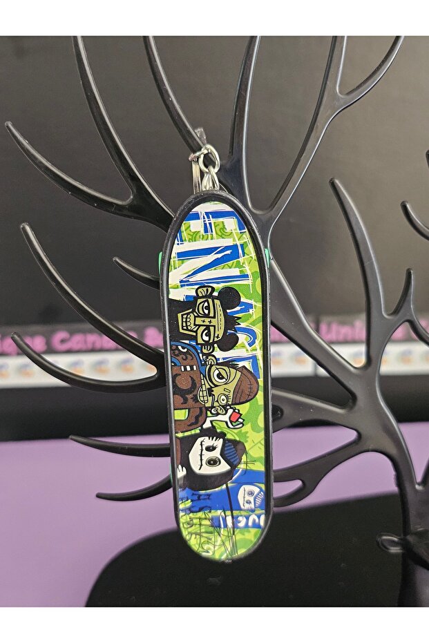 Skateboard Keychain