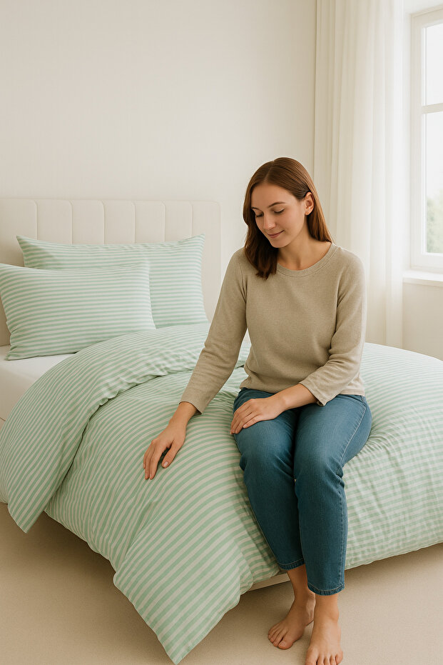 Moderní pruhované elastické prostěradlo Jednolůžkový povlak na přikrývku - 1