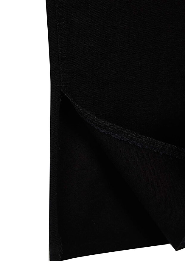 Siyah Yüksek Bel Yırtmaç Detaylı Flare Fit Büyük Beden Jeans TBBAW26CJ00000 - 6