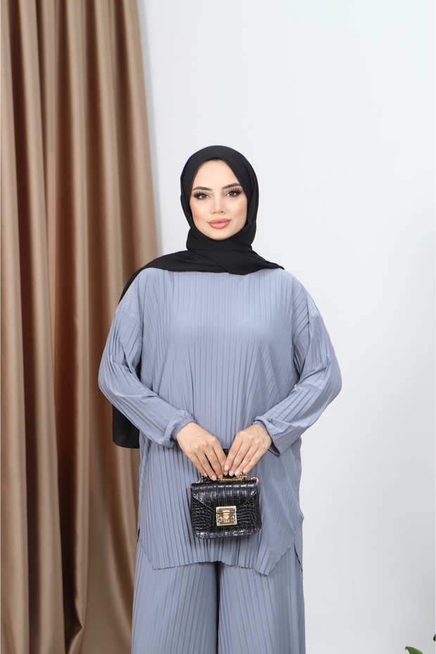 Piliseli Pantolonlu Takım - 4