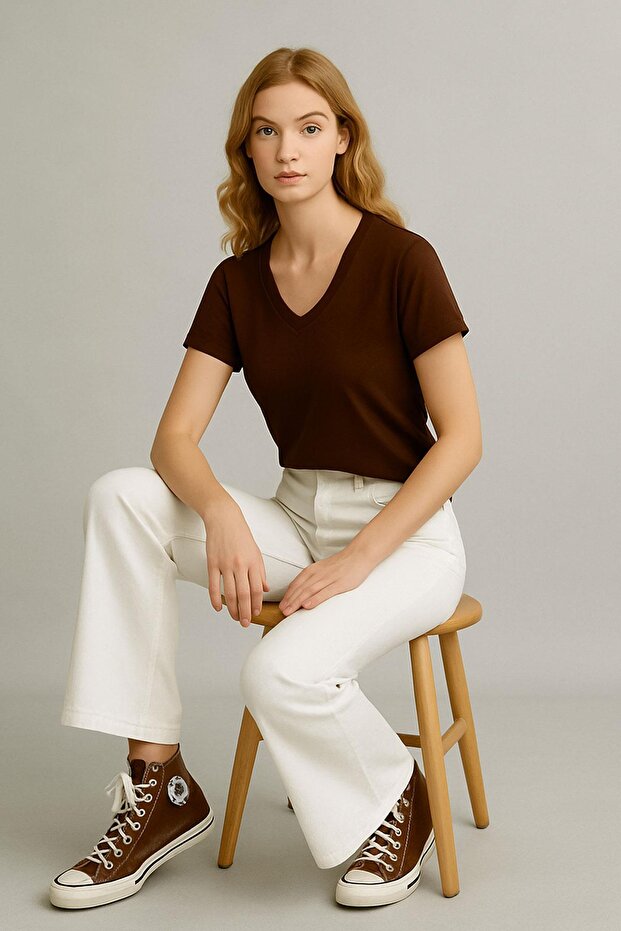 Ön ve Arka V Yaka Basic Pamuklu Tişört - 4